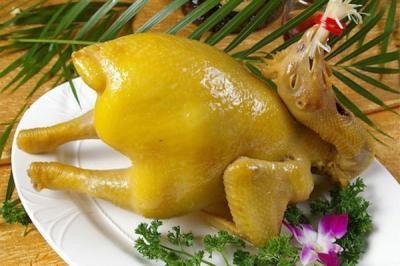 Đặt gà ta, gà luộc cúng động thổ và hướng dẫn thực hiện